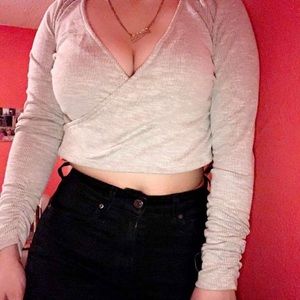 long sleeve grey shirt